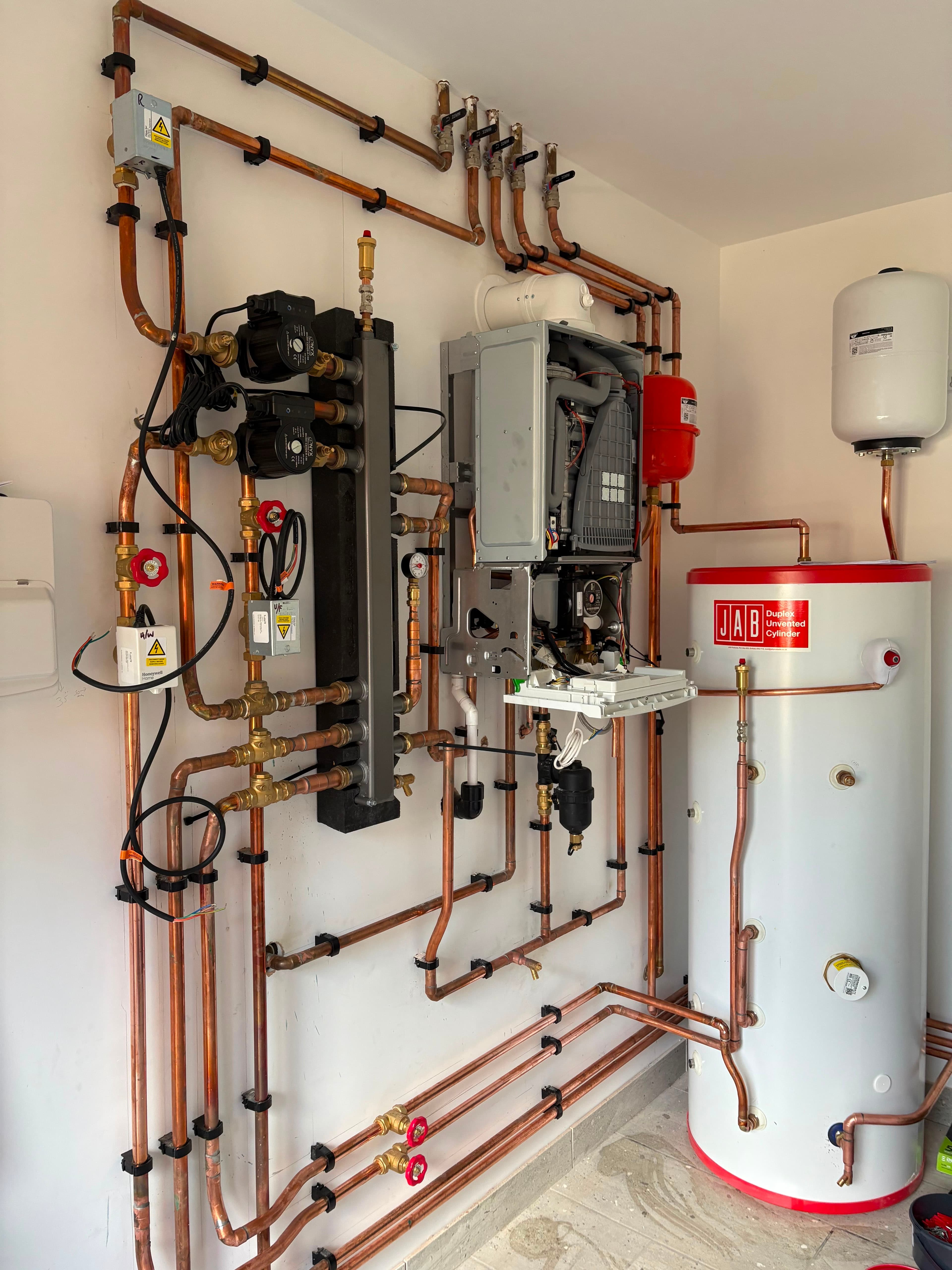 Multi-Zone Heating System — Cheshire